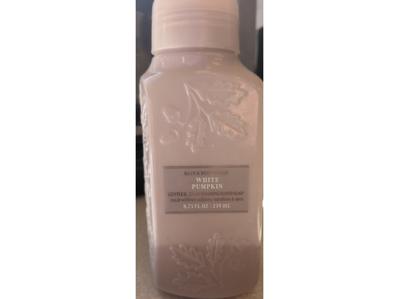 Bath & Body Works Gentle Clean Foaming Hand Soap, White Pumpkin, 8.75 fl oz/259 mL