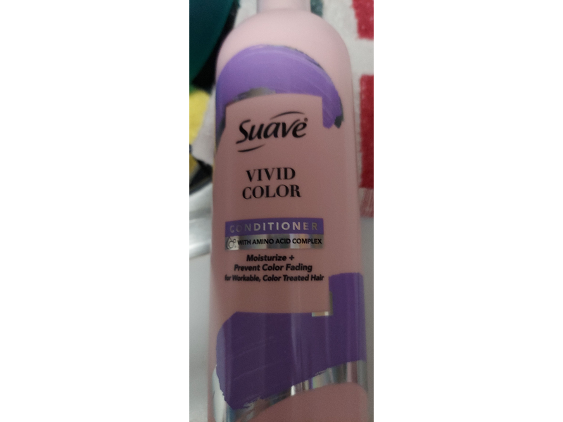 Suave Vivid Color Conditioner, 16.5oz/448 mL