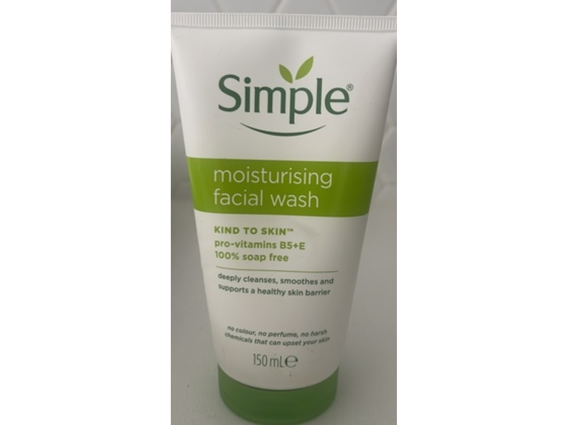 Simple Moisturising Facial Wash, Pro-Vitamins B5+E, 150 mL