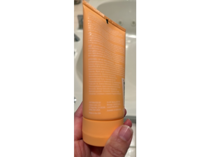 eSalon Universal Leave-In Conditioner, 5 fl oz/150 mL