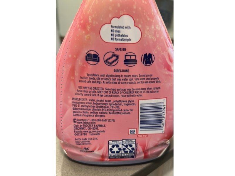 Febreze Fabric Refresher, Romance & Desire, 23.6 fl oz