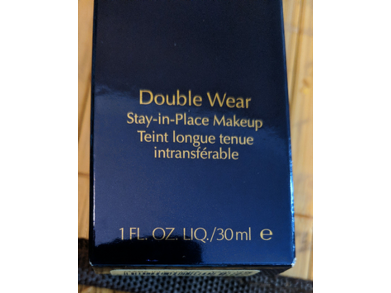 Estee Lauder Double Wear Stay-in-Place Makeup, 2N1 Desert Beige, 1 fl oz/30 mL