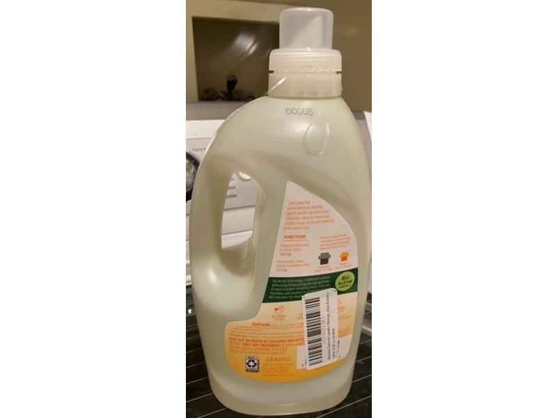 Biokleen 3X Concentrated Laundry Liquid, Citrus Essence, 128 Loads, 64 fl oz/1.80 L