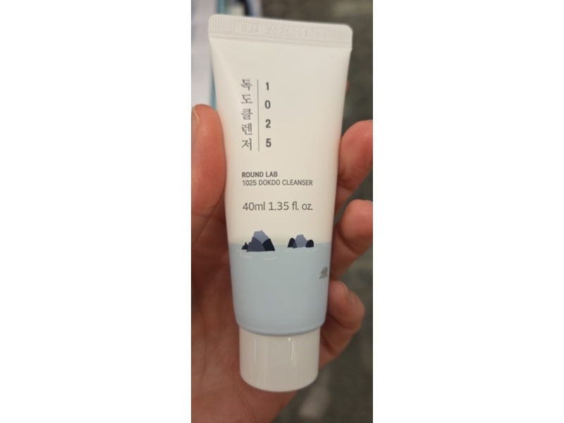 Round Lab 1025 Dokdo Cleanser, 1.35 fl oz/40 mL