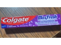 Colgate Max Fresh Ultrafreeze Fluoride Toothpaste, Mint Fusion, 2.5 oz/70.8 g - thumbnail 2