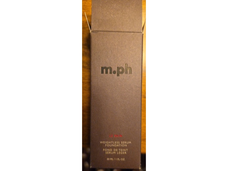 m.ph Le Skin Weightless Serum Foundation, Light 100 W, 1 fl oz/30 mL