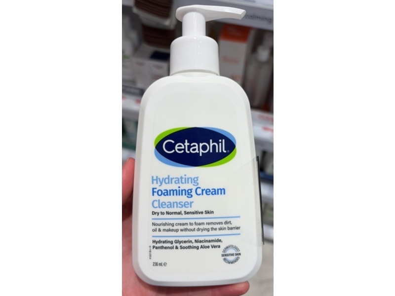 Cetaphil Hydrating Foaming Cream Cleanser, Glycerin, Niacinamide, Panthenol & Aloe Vera, 236 mL