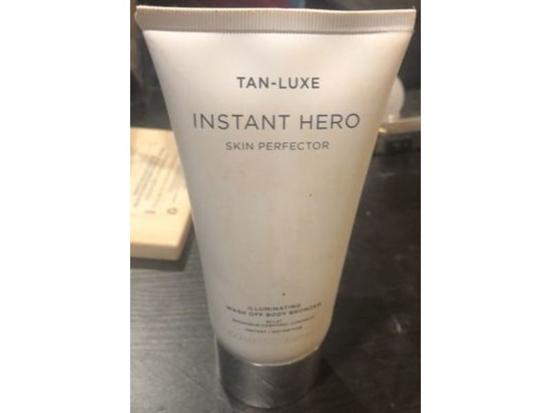 Tan-Luxe Instant Hero Illuminating Skin Perfector, 5.07 fl oz/150 mL