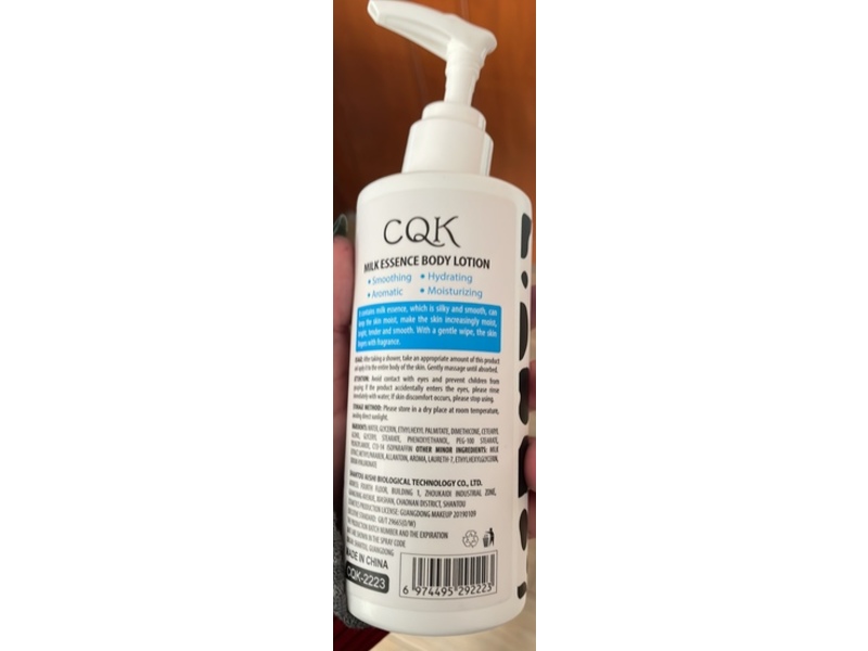 CQK Whitening And Moisturizing Body Lotion, Milk Essence, 8.8 fl oz/250 mL