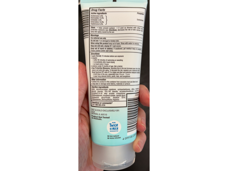 Lacura Ultra Light Sunscreen Lotion, SPF 100, 3 fl oz/89 mL