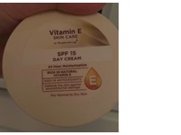 Superdrug Day Cream, SPF 15, 100 mL - thumbnail 2