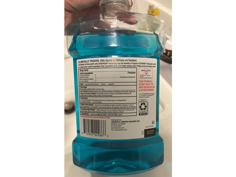 Listerine Ultraclean Antiplaque Mouthwash, Cool Mint, 2.7 fl oz