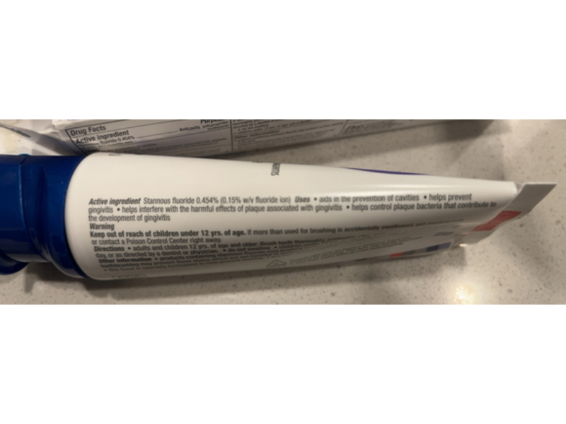 Crest Pro-Health Enamel Repair & Gum Toothpaste, Intensive Clean, 3.7 oz/104 g