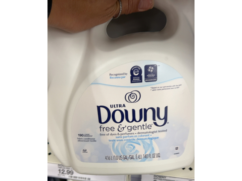 Downy Ultra Fabric Conditioner, Free & Gentle, 190 Loads, 140 fl oz/4.16 L