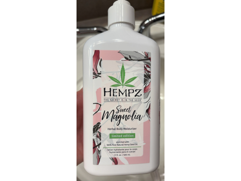 Hempz Moisturizing Body Lotion, Sweet Magnolia, 17 fl oz/500 mL