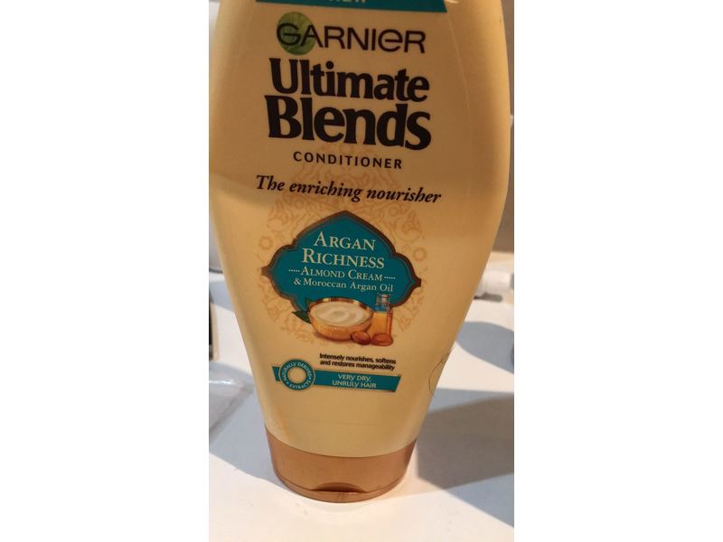 Garnier Ultimate Blends Conditioner, Almond Cream & Moroccan Argan Oil, 360 ml, Pack Of 6