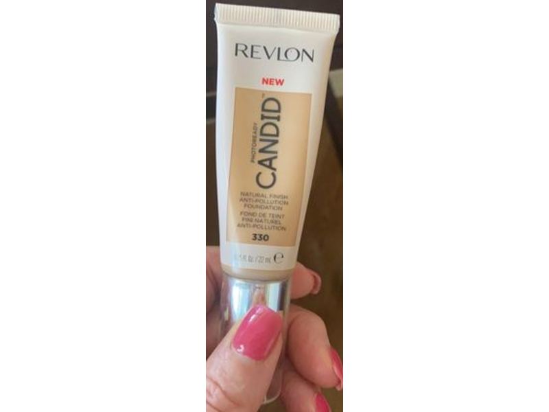 Revlon PhotoReady Candid Natural Finish Foundation, Light Honey, 0.75 fl oz/22 mL