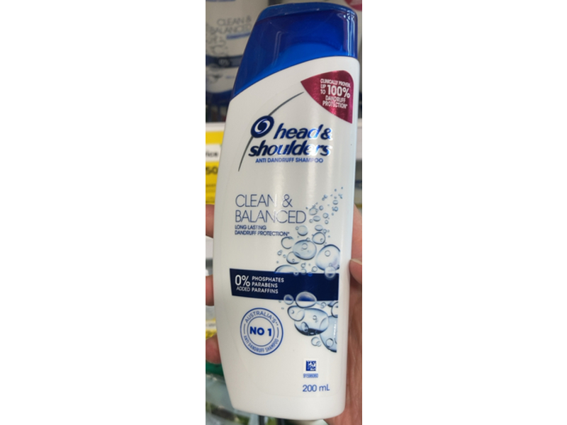 Head & Shoulders Clean & Balanced Anti Dandruff Shampoo, 200 mL