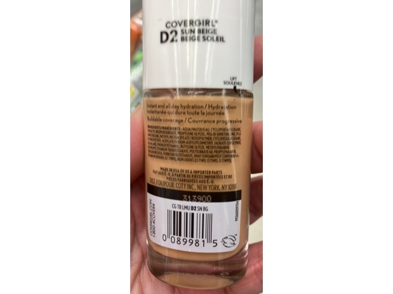 Covergirl Trublend Hydrating Foundation, D2 Sun Beige, 1 fl oz/30 mL