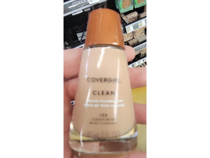 Covergirl Clean Liquid Foundation, 130 Classic Beige, 1 fl oz/30 mL