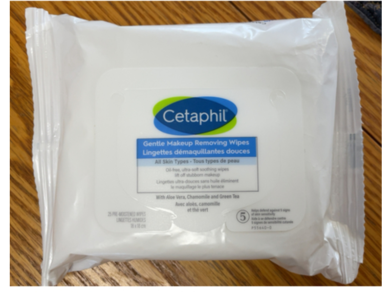 Cetaphil Gentle Makeup Removing Wipes, Aloe Vera, Chamomile & Green Tea, 25 Count
