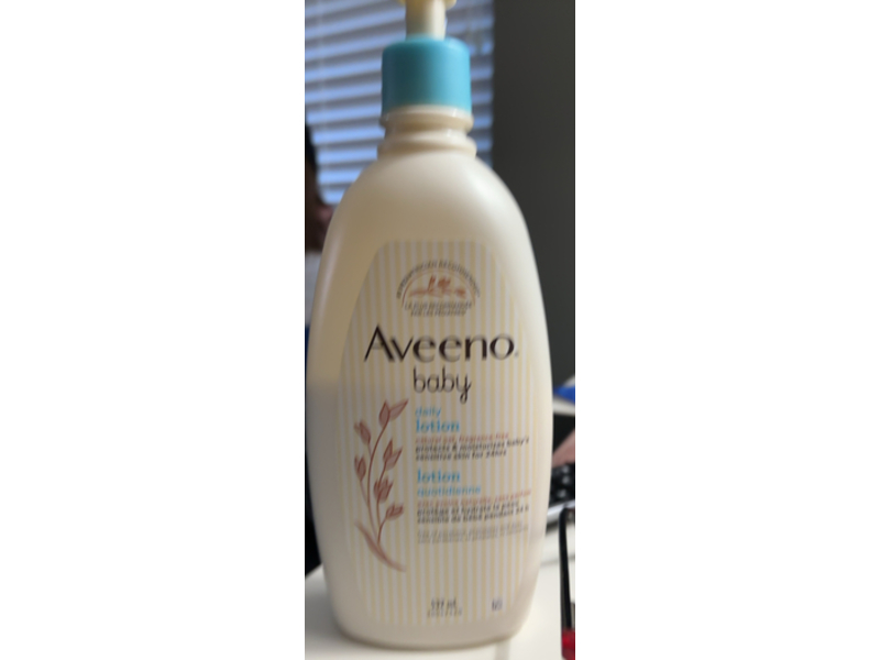 Aveeno Baby Daily Lotion, 532 mL