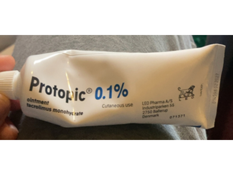 Protopic (tacrolimus monohydrate) 0.1% Ointment, 60 g, Leo Pharma (Rx)