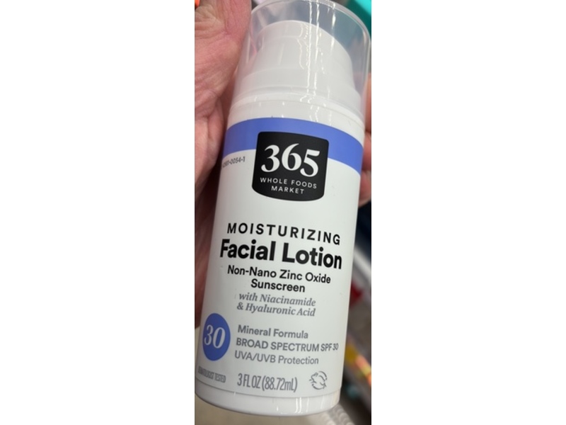 365 By Whole Foods Market Facial Moisturizer Sunscreen Lotion, SPF 30, 3 fl oz/88.72 mL