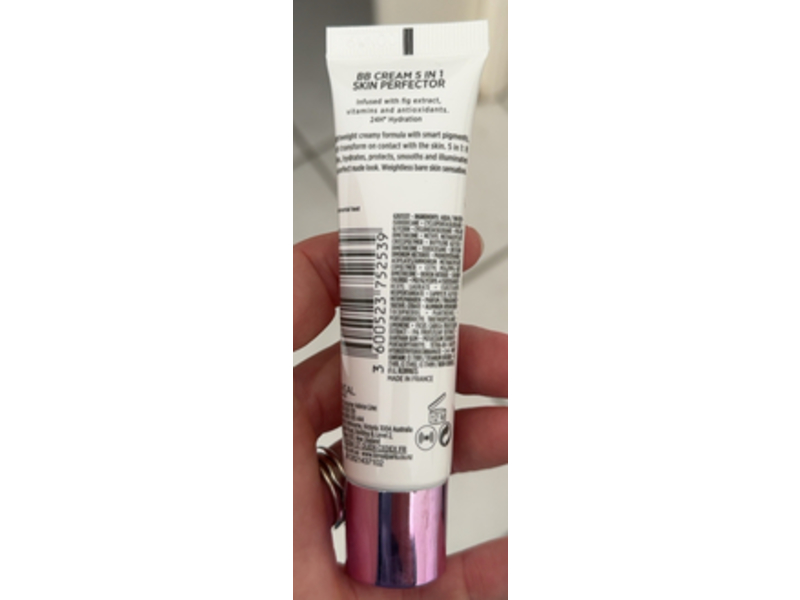L'Oreal Bb C'est Magic 5 In 1 Skin Perfector Bb Cream, Medium Light, 30 mL