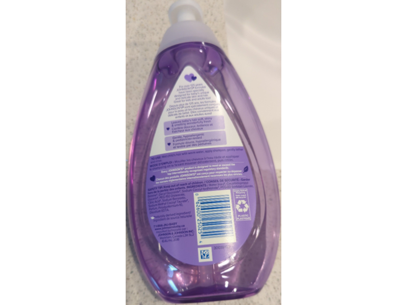 Johnson's Calming Shampoo, 600 mL