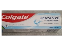 Colgate Fluoride Sensifoam Toothpaste, Whitening, 75 mL - Image 3