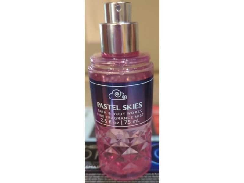 Bath And Body Works Fine Fragrance Mist, Pastel Skies, 2.5 fl oz/75 mL