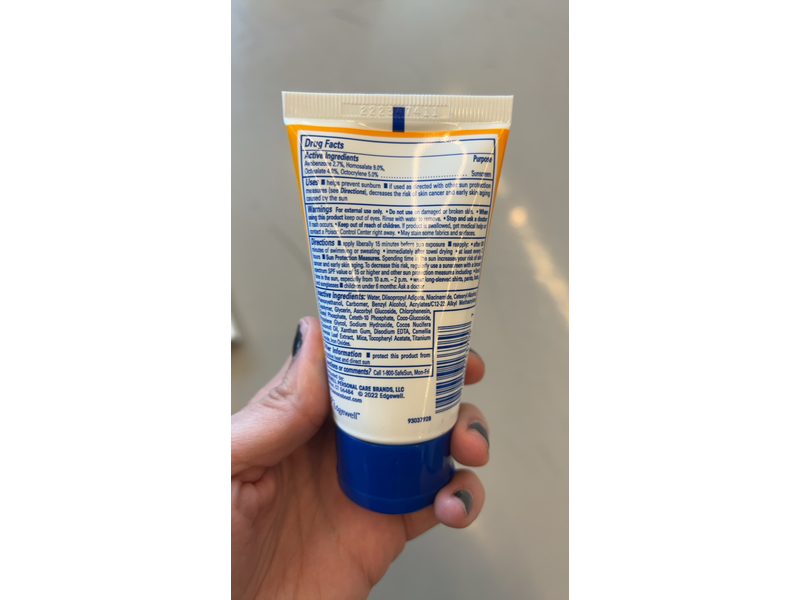 Banana Boat Protection + Vitamins Moisturizing Sunscreen Lotion, SPF 50, 2 oz