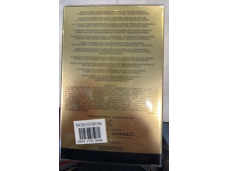 Chanel Sublimage L'Essence De Teint, B20, 1.35 fl oz/40 mL