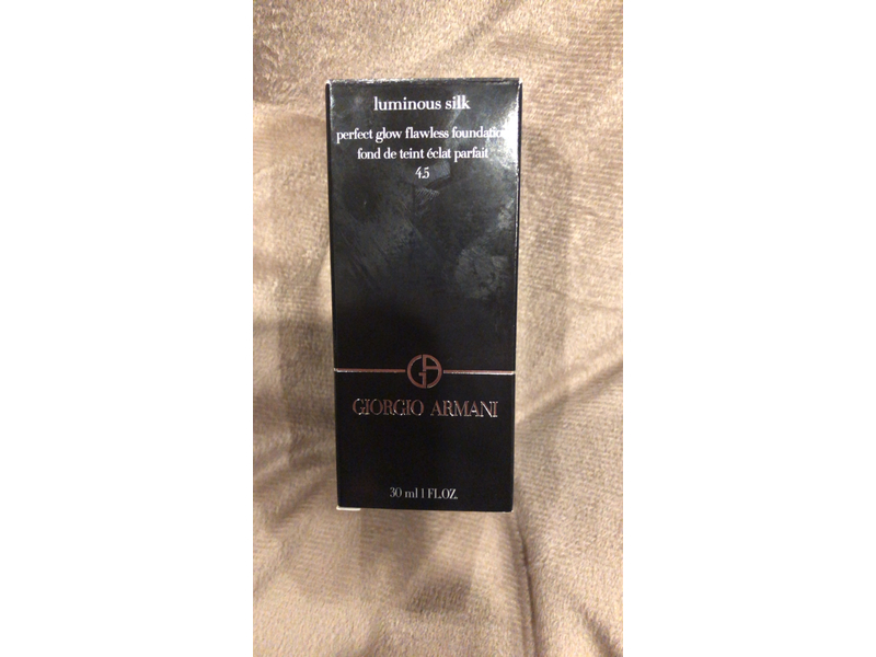 Giorgio Armani Luminous Silk Foundation, No. 4.5 Sand, 1 oz/30 mL