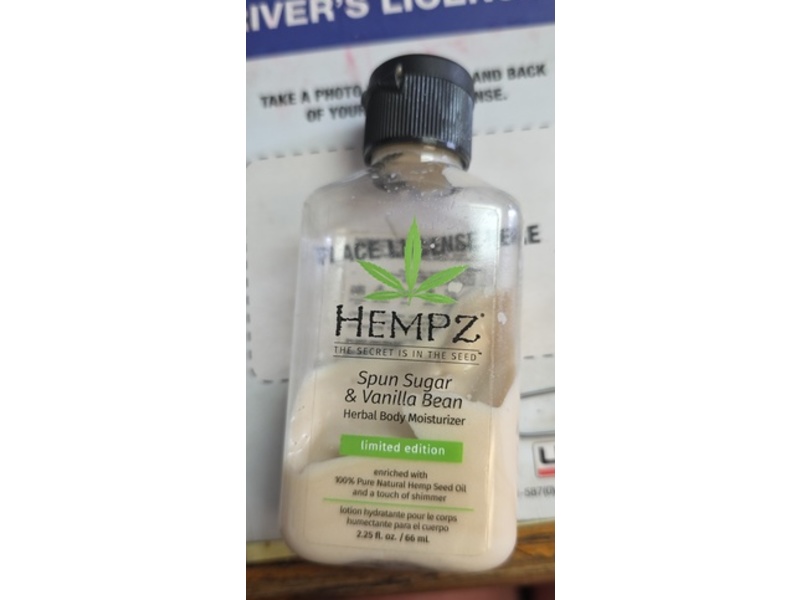Hempz Herbal Body Moisturizer, Spun Sugar & Vanilla Bean, 2.25 fl oz/66 mL