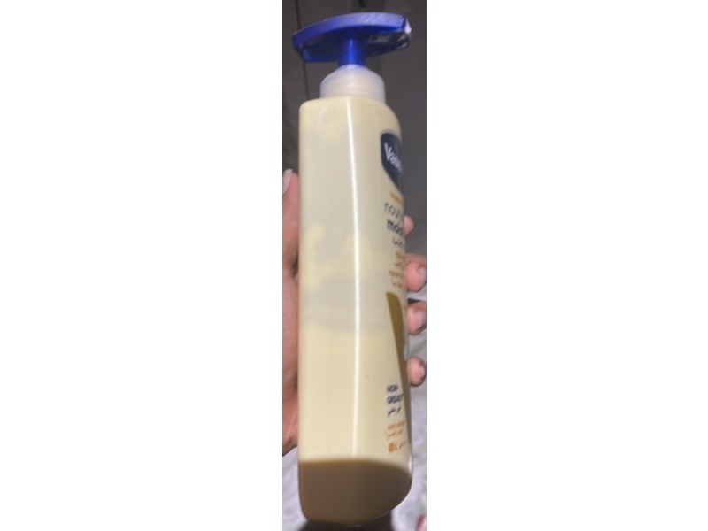 Vaseline Intensive Care Nourishing Moisture Body Lotion, 400 mL