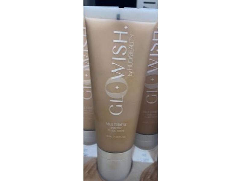 Huda Beauty Glowish Tint Foundation ,01 Fair, 1.35 fl oz/40 mL