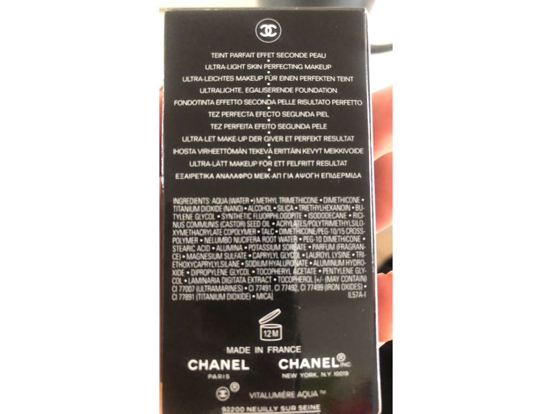 Chanel Aqua Ultra Light Skin Perfecting Makeup, SPF 15, 30 Beige, 1 fl oz/30 mL