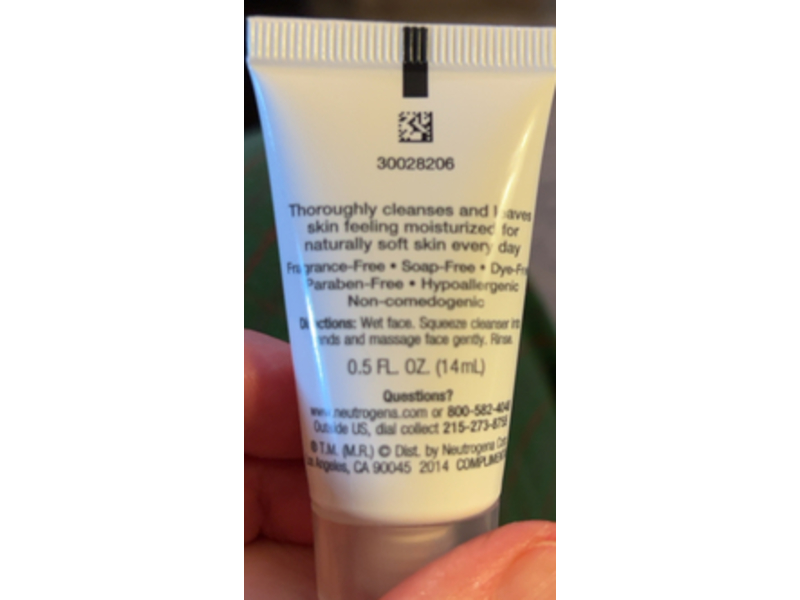 Neutrogena Ultra Gentle Hydrating Cleanser, 0.5 fl oz/14 mL