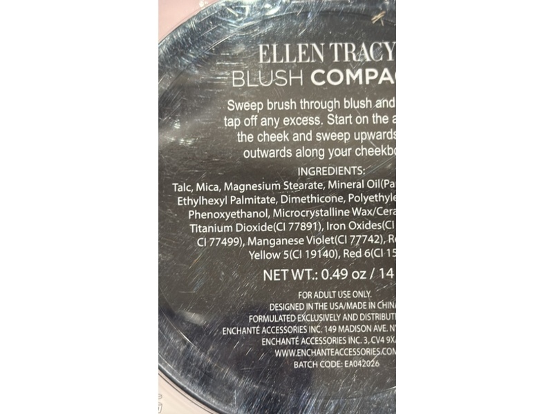 Ellen Tracy Blush Compact, 4 Rosy Shades, 0.49 oz/14 g