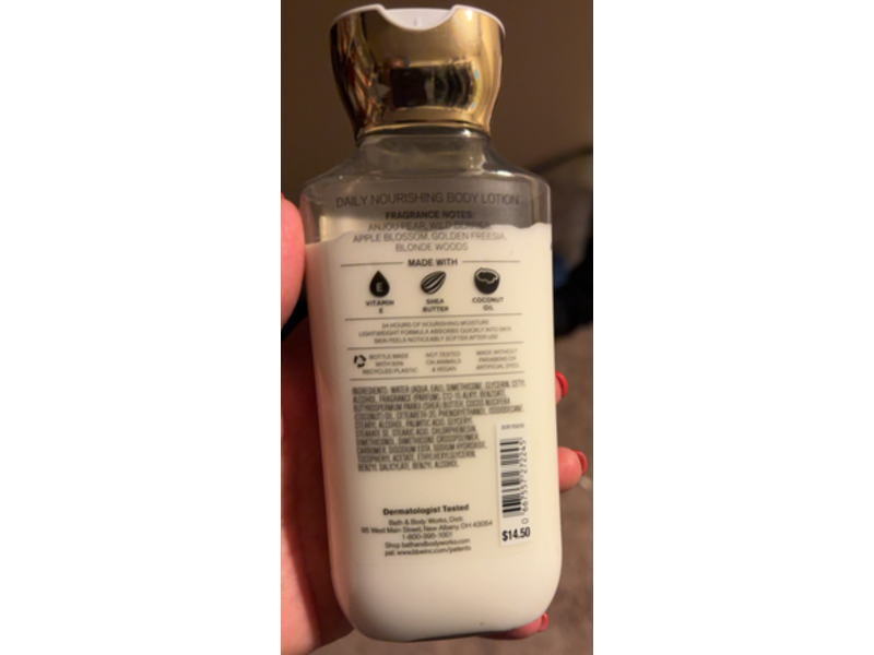Bath & Body Works Pearberry Daily Nourishing Body Lotion, Shea Butter + Coconut Oil, 8 fl oz/236 mL, 2 Count