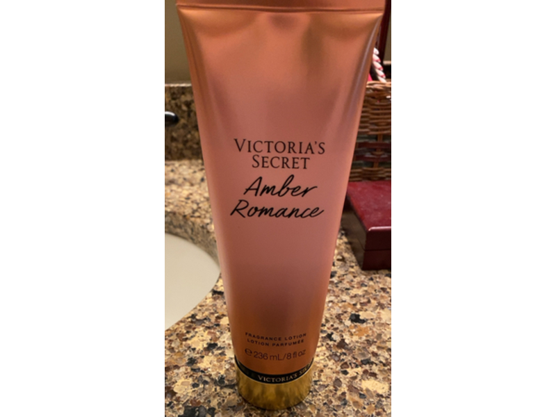 Victoria's Secret Fragrance Lotion, Amber Romance, 8 fl oz/236 mL