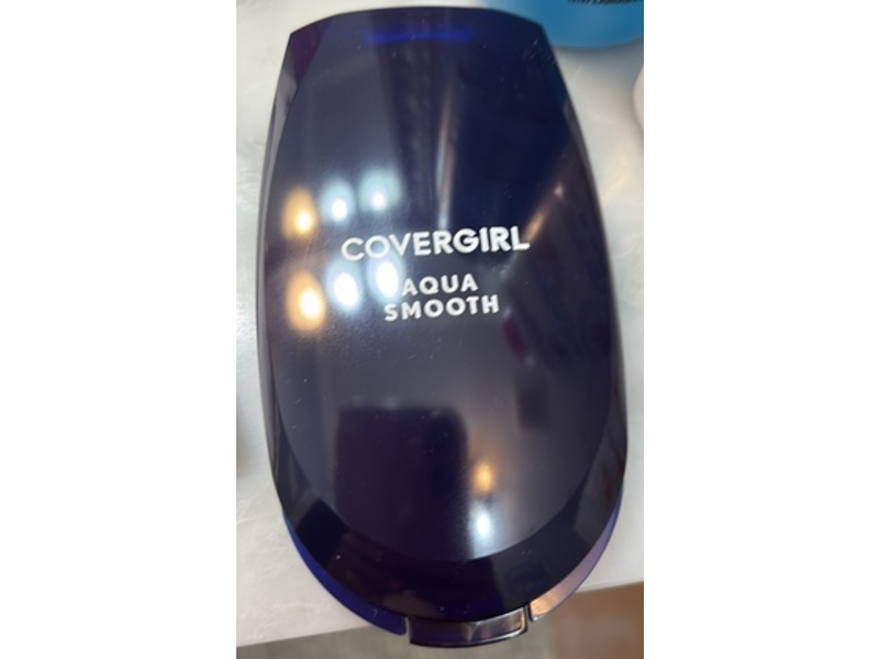 Covergirl Aqua Smooth Sunscreen Foundation, SPF 20, 715 Natural Ivory, 0.4 oz.12 g