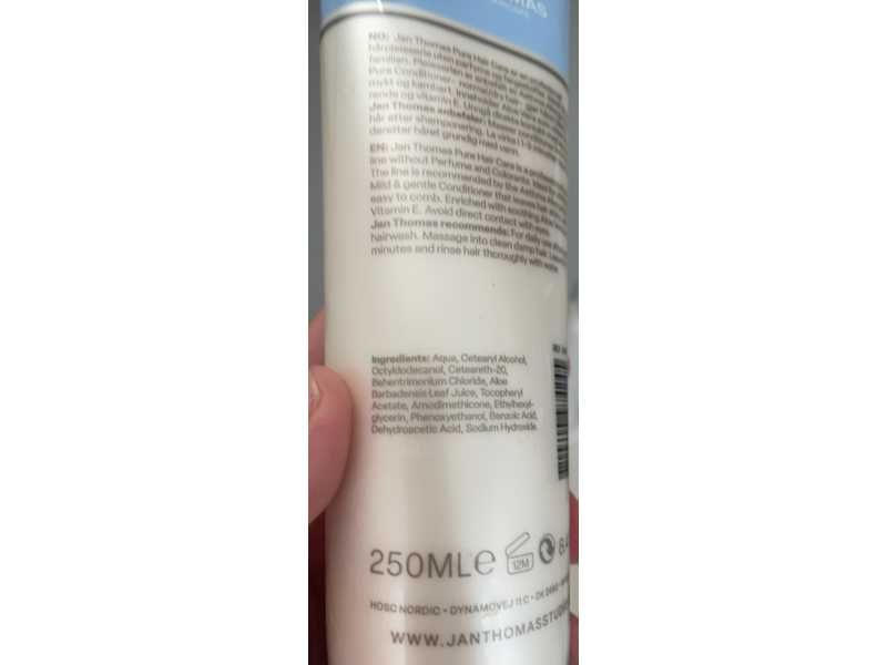 Jan Thomas Studio Pure Conditioner, Perfume & Colorants, 250 mL