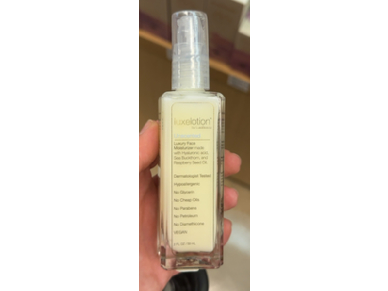 Luxe Beauty Luxury Beauty Face Moisturizer, Hyaluronic Acid + Sea Buckthorn & Raspberry Seed Oil, 2 fl oz/59 mL