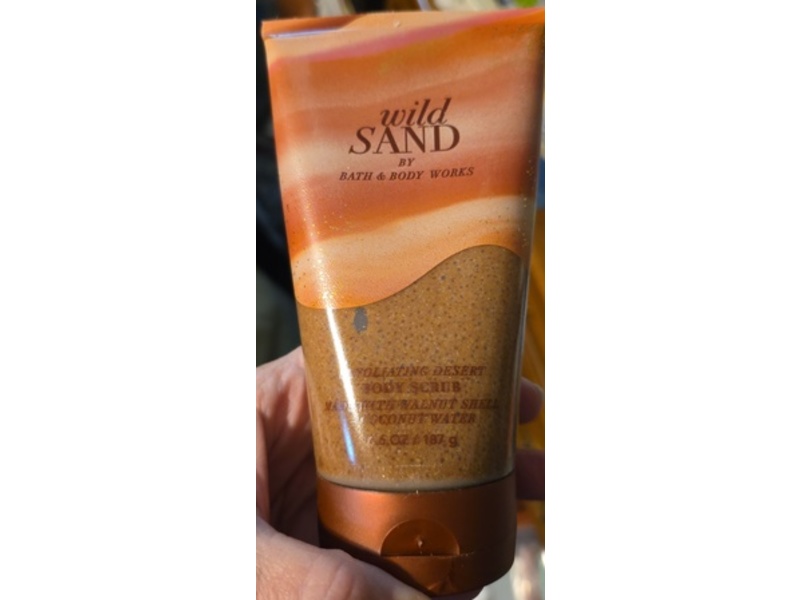 Bath & Body Works Exfoliating Desert Body Scrub, Wild Sand, 6.6 oz/187 g