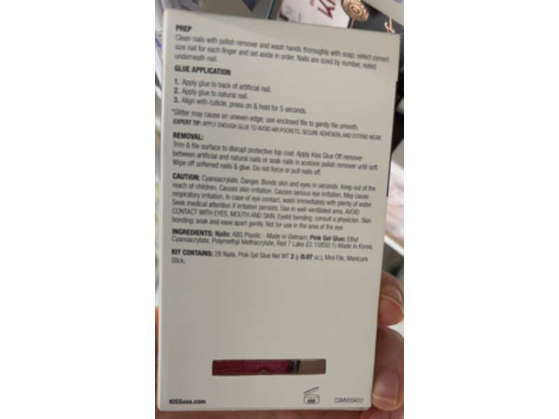 Kiss Classy Fake Nails Kit, Dashing, Medium, 28 Count