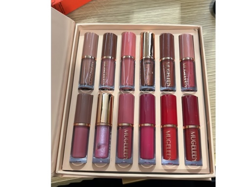 Muge Leen Thanks For The Love Lip Set, 2.5 mL, 12 Count