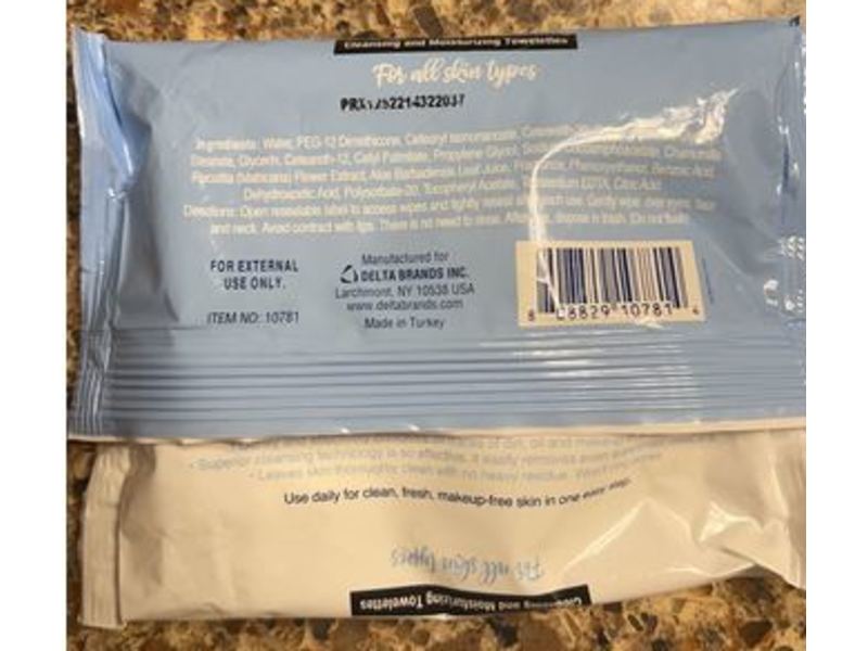 Clarisse Make-Up Remover Cleansing & Moisturizing Towelettes, 30 Counts